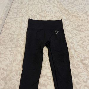 Black Gymshark leggings